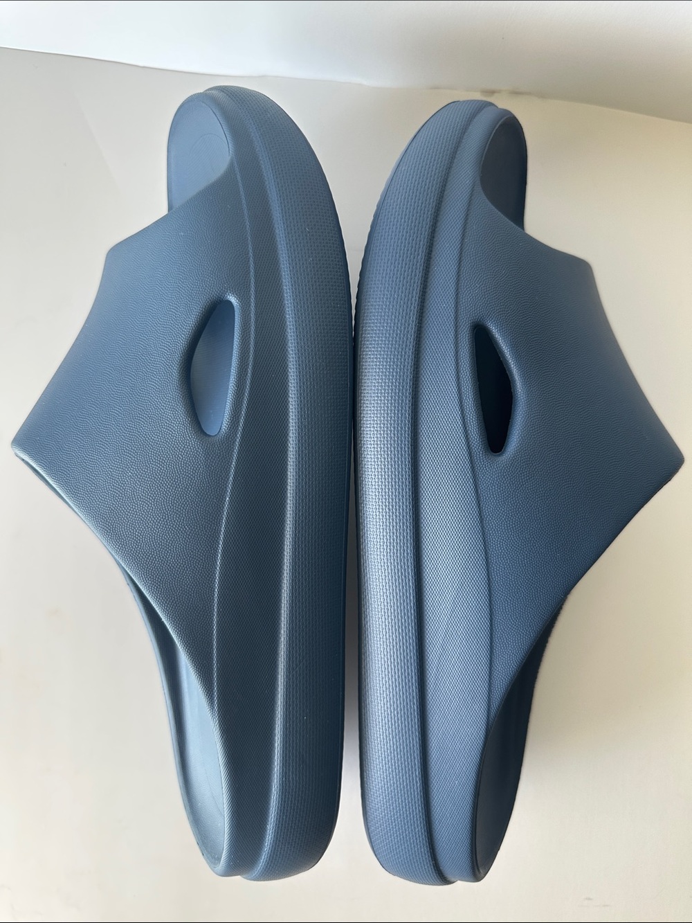 Slides Navy Unisex Size L W9-10 / M7-8 Ultra Soft EVA. 32 Degrees Cool. - Picture 7 of 14